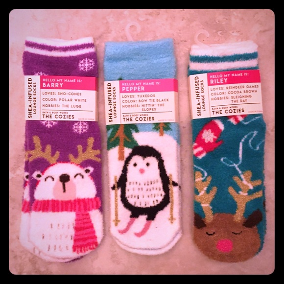 Bath & Body Works Accessories - Bath Body Works 3pr Shea Infused Socks Holiday
